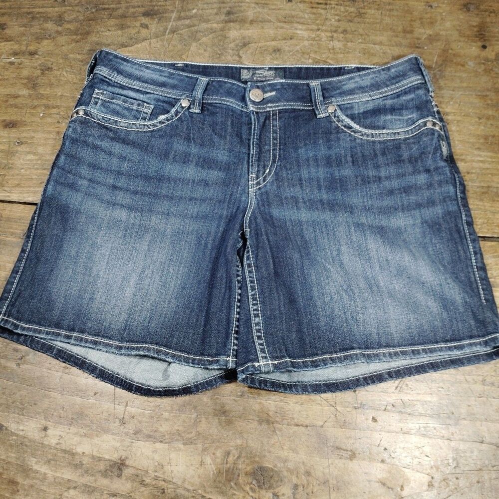 Silver Jeans Suki Shorts Sz 18 Mid Rise Denim Blue